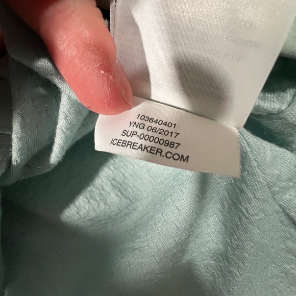 Icebreaker GT Merino Windbreaker in Ice Blue Women’s Size Small Cool-Lite - Picture 7 of 8
